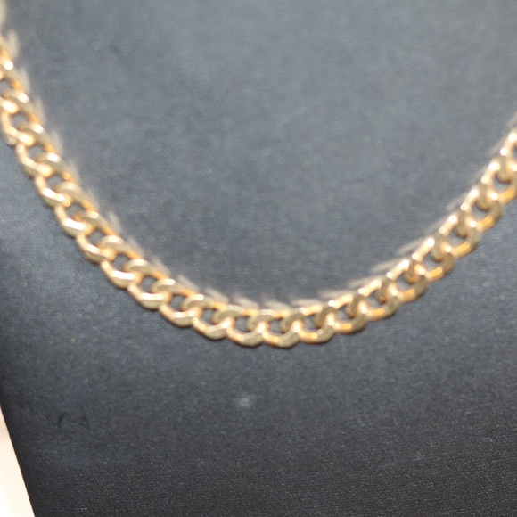 Vintage Gold Tone Curb Link Chain Necklace - Picture 1 of 1